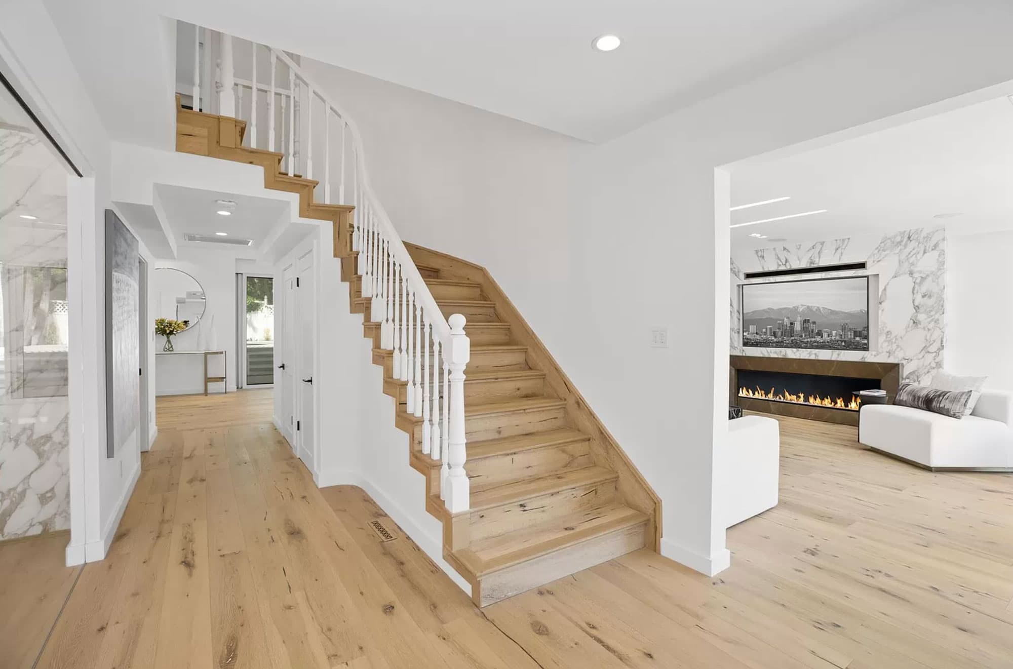 Los Angeles - Mid Construction Loan - LA, CA